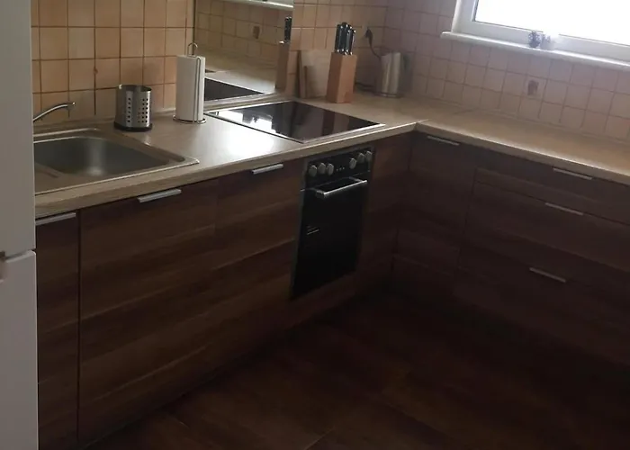 61 * Rogowo (Gryfice)